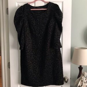Sami & Jo black leopard print texture puff sleeve dress in size 24w